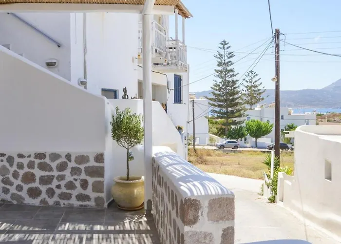 Feriehus Dream On Milos Adamantas